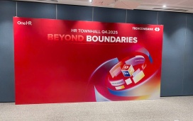 Bảng Giá Thi Công Backdrop Sự Kiện 2025: Trọn Gói Giá Rẻ TPHCM (Từ 150K/m²)