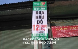 Treo băng rôn