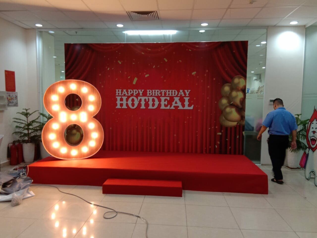 THI CÔNG BACKDROP SỰ KIỆN
