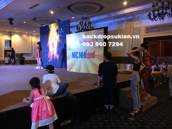 backdrop-chuong-trinh-mc-nhi