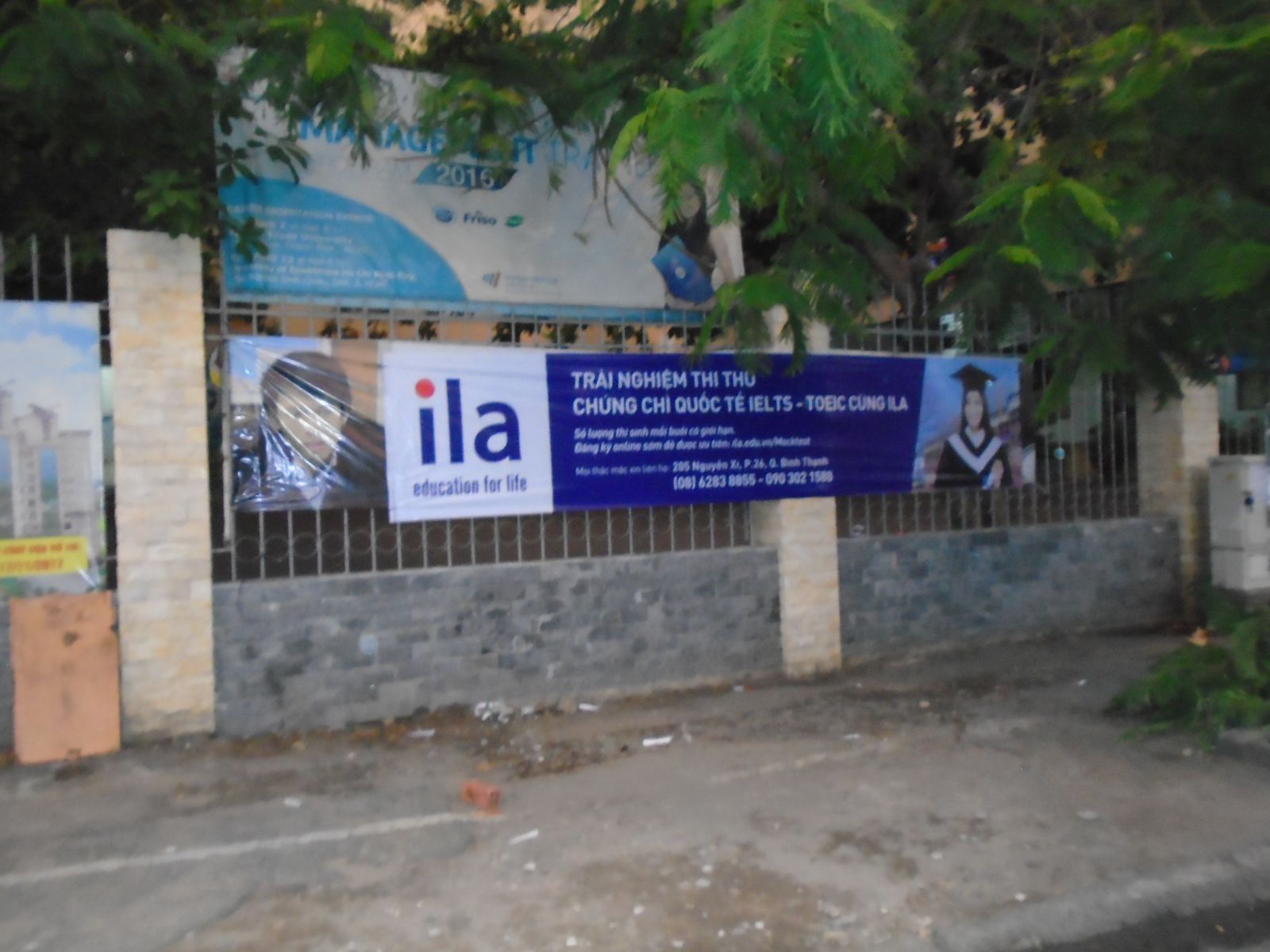 dh20ngoai20thuong202 băng rôn anh ngữ