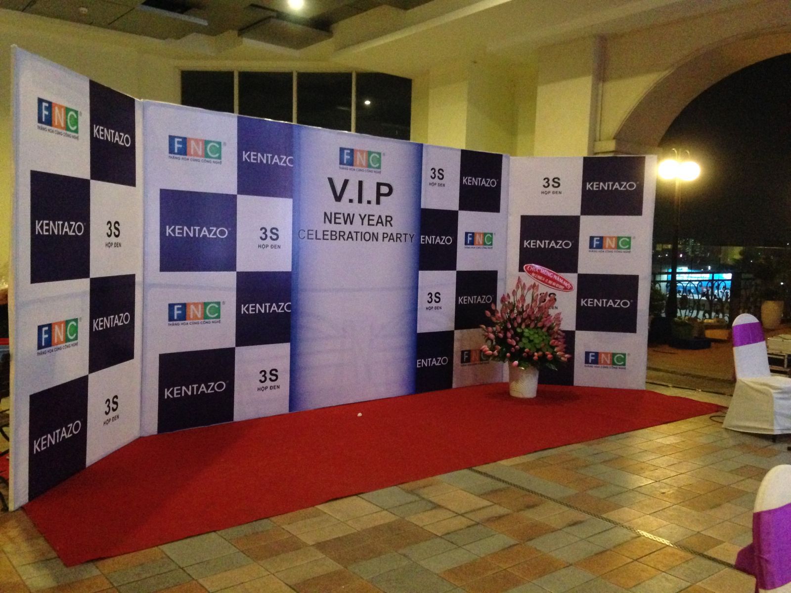 backdrop su kien
